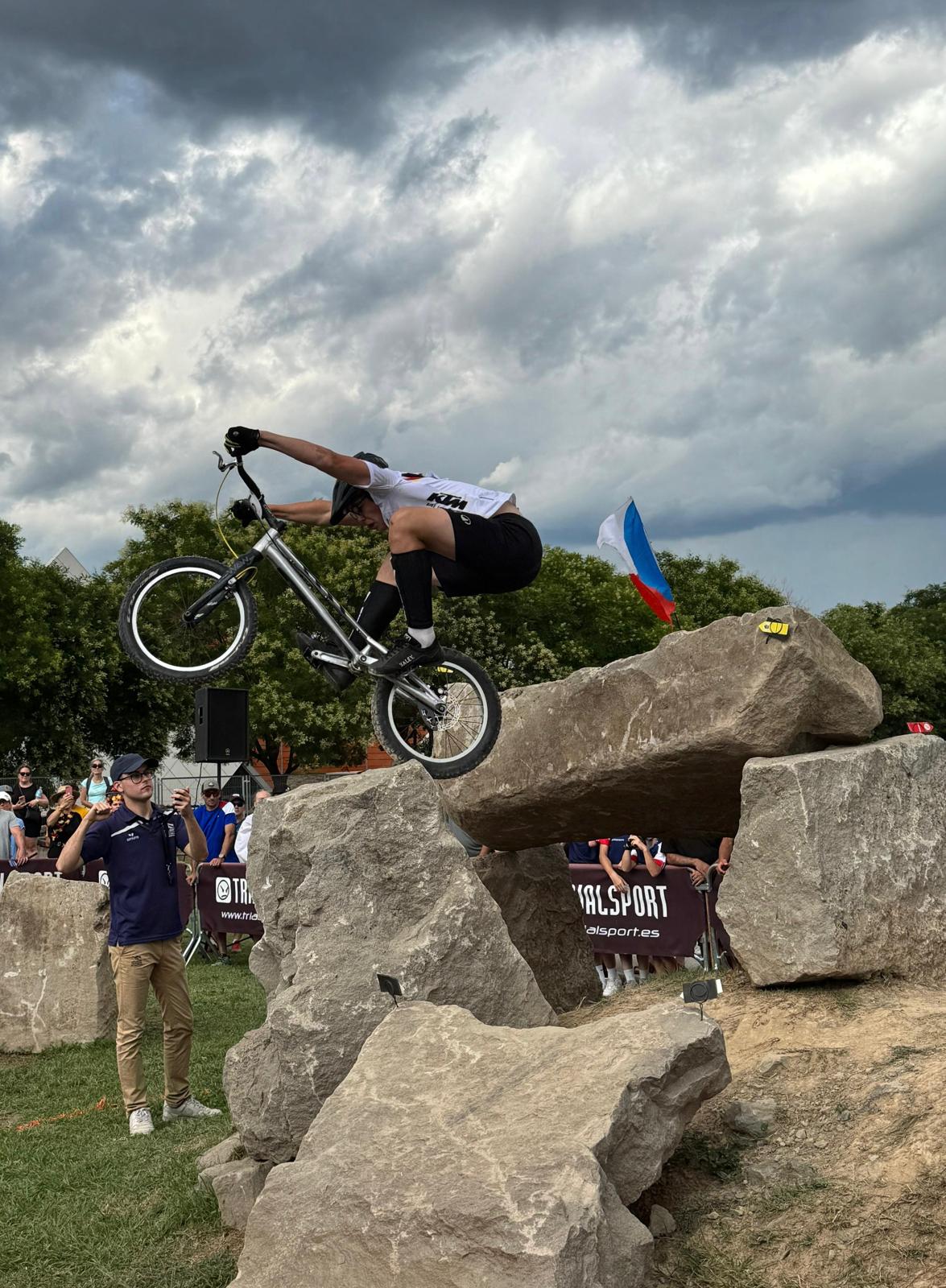 Bild "Berichte:WYG2025-2.jpg"